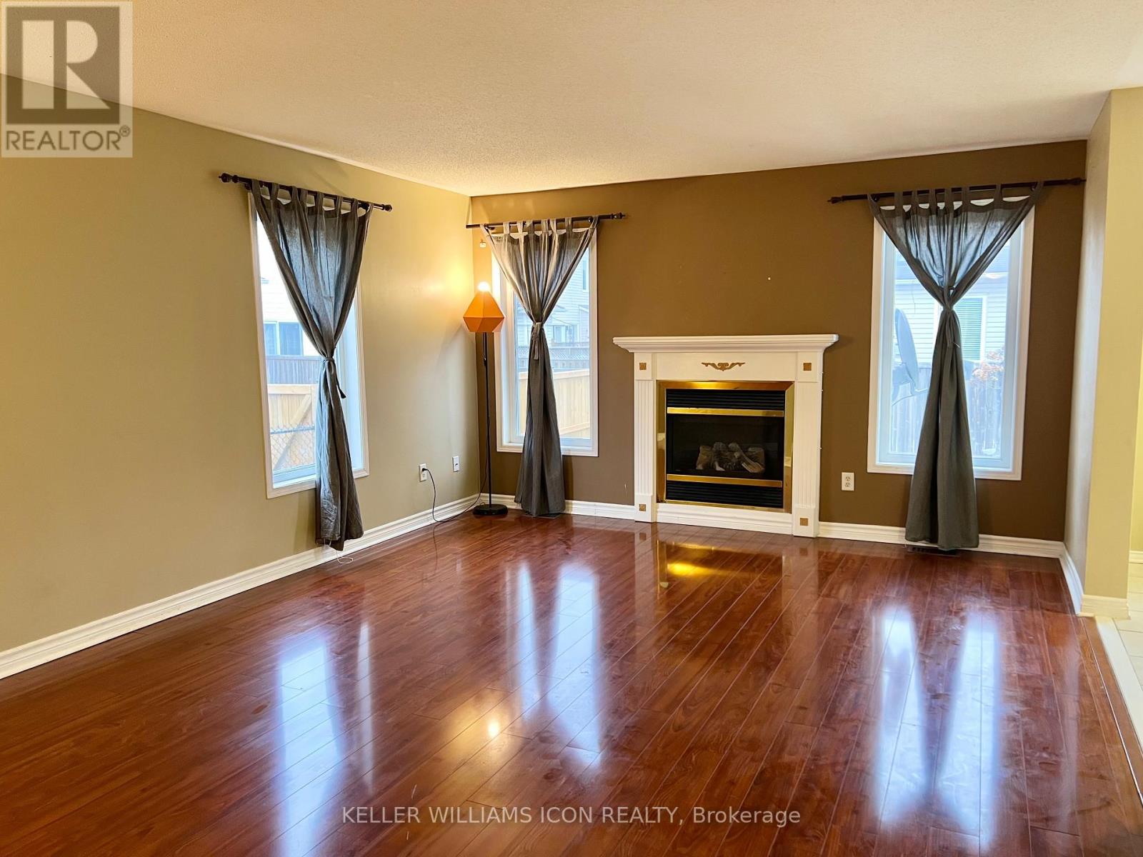 21 Karendale Street, Ottawa, Ontario  K2G 6V7 - Photo 9 - X12604844