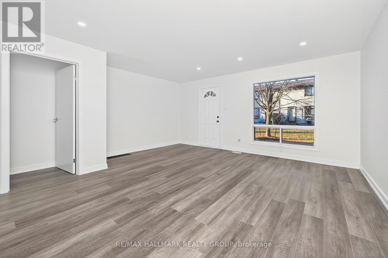 111 - 1457 Murdock Gate, Ottawa, Ontario  K1J 8R4 - Photo 11 - X12604860