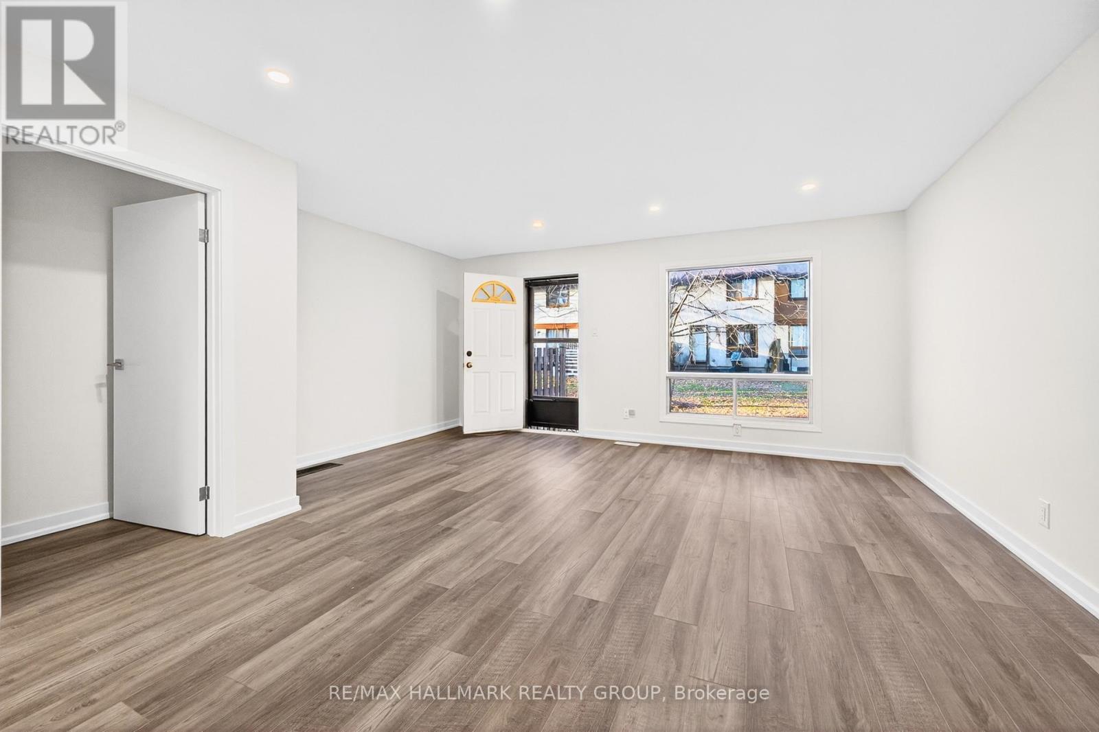 111 - 1457 Murdock Gate, Ottawa, Ontario  K1J 8R4 - Photo 15 - X12604860