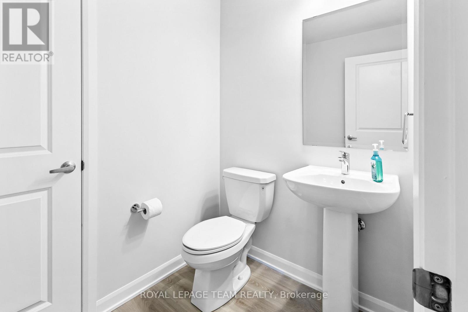 1203 Creekway Private, Ottawa, Ontario  K2T 0T1 - Photo 11 - X12604892