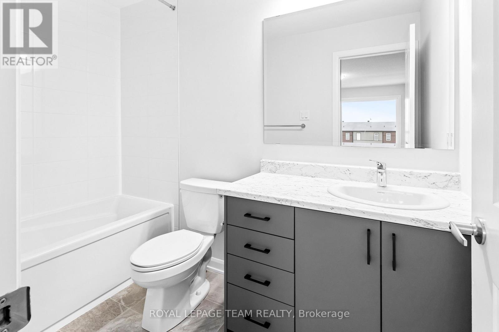 1203 Creekway Private, Ottawa, Ontario  K2T 0T1 - Photo 15 - X12604892