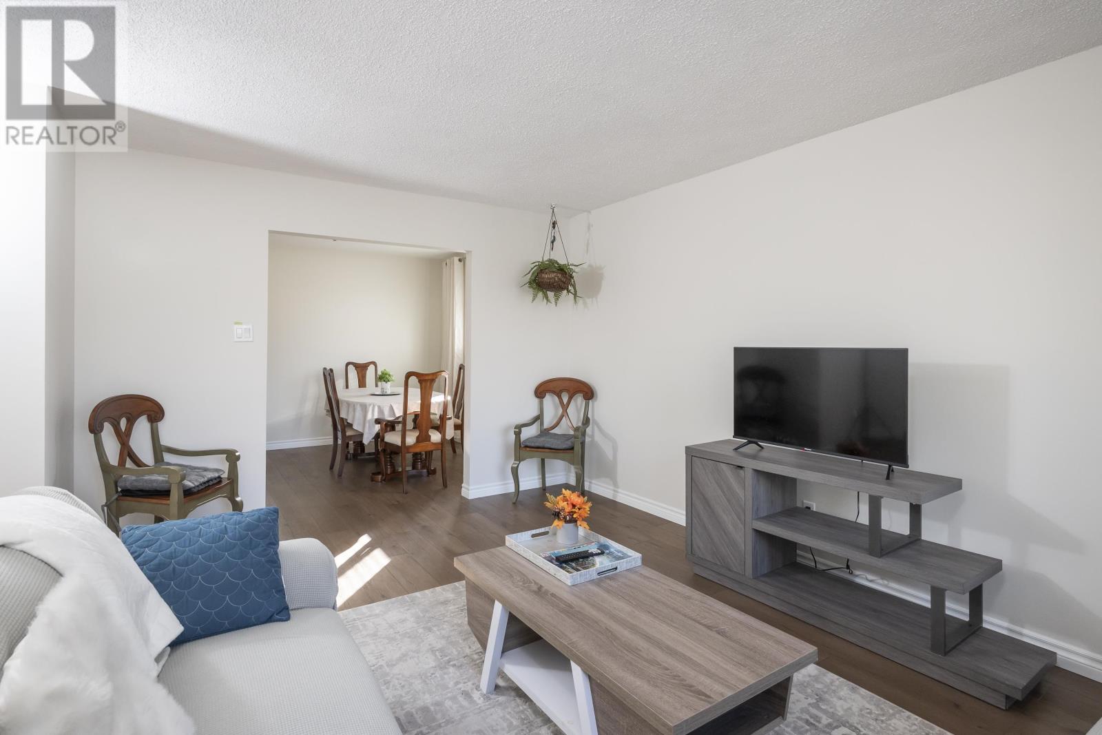 301 Sherwood Dr, Thunder Bay, Ontario  P7B 6L2 - Photo 6 - TB253469