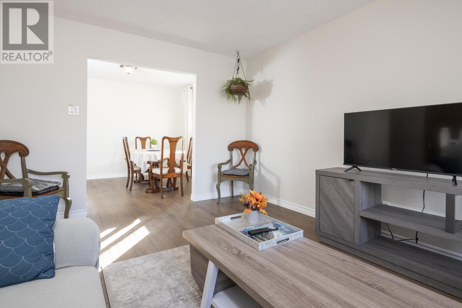 301 Sherwood Dr, Thunder Bay, Ontario  P7B 6L2 - Photo 5 - TB253469