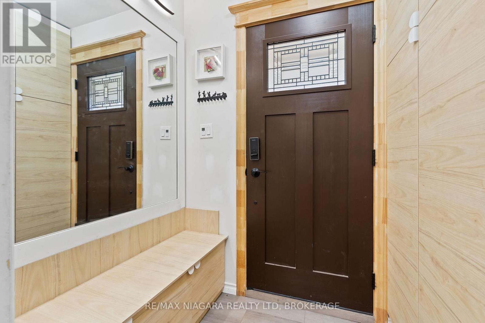 25 Masterson Drive, St. Catharines, Ontario  L2T 3P2 - Photo 6 - X12604834