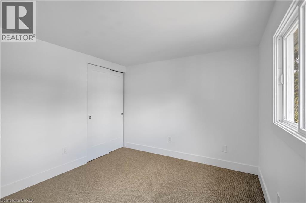 34 Oakhill Drive Unit# 20b, Brantford, Ontario  N3T 1R1 - Photo 20 - 40790754