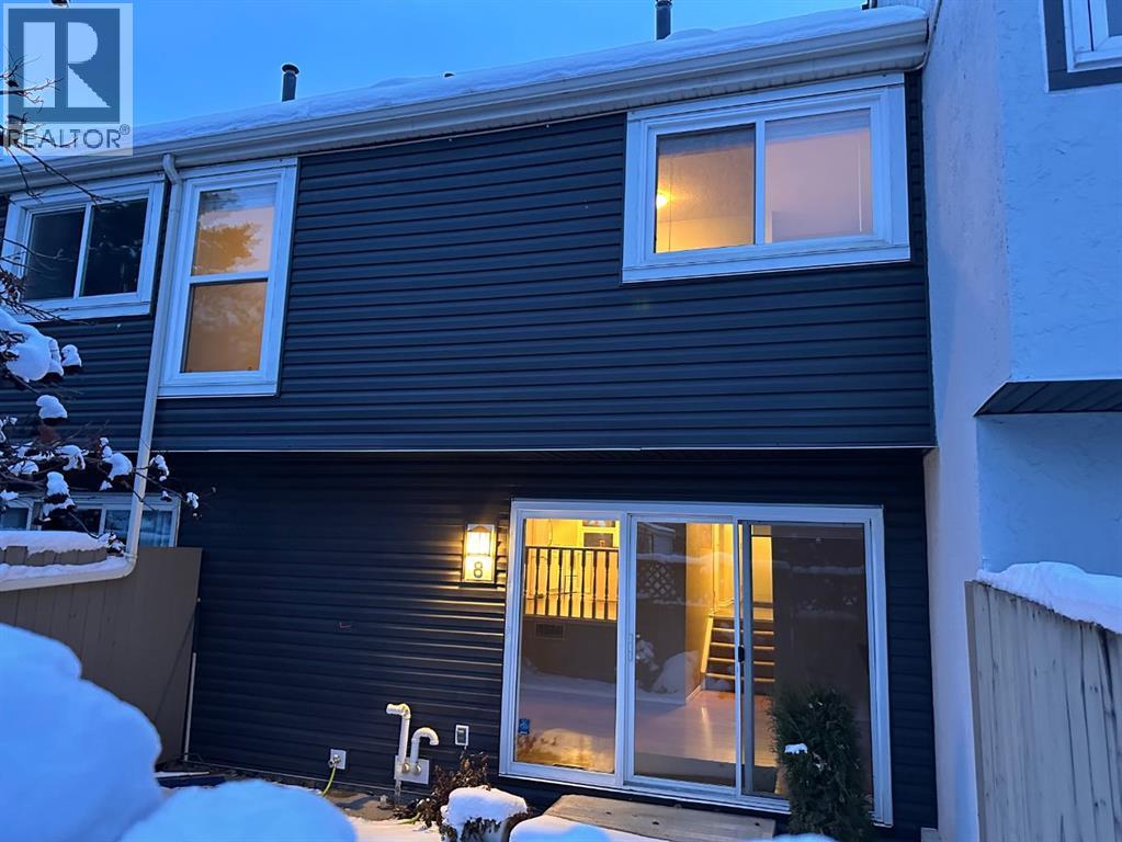 8, 11407 Braniff Road Sw, Calgary, Alberta  T2W 1C5 - Photo 2 - A2252659