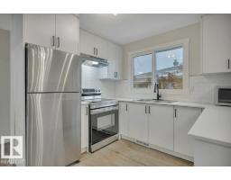 44 ATHAPASKAN DR Corinthia Park