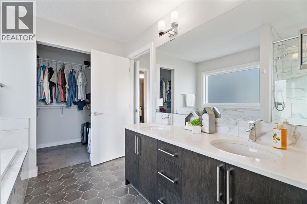 39 Cranbrook Green Se, Calgary, Alberta  T3M 2X1 - Photo 28 - A2271915