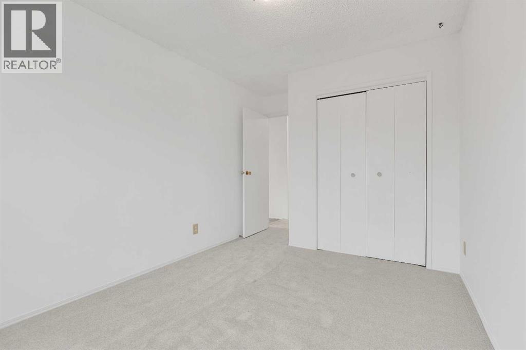 2948 Doverville Crescent Se, Calgary, Alberta  T2B 1T9 - Photo 8 - A2272244