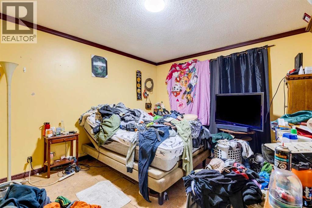 525 1 Street Se, Diamond Valley, Alberta  T0L 0H0 - Photo 9 - A2273157