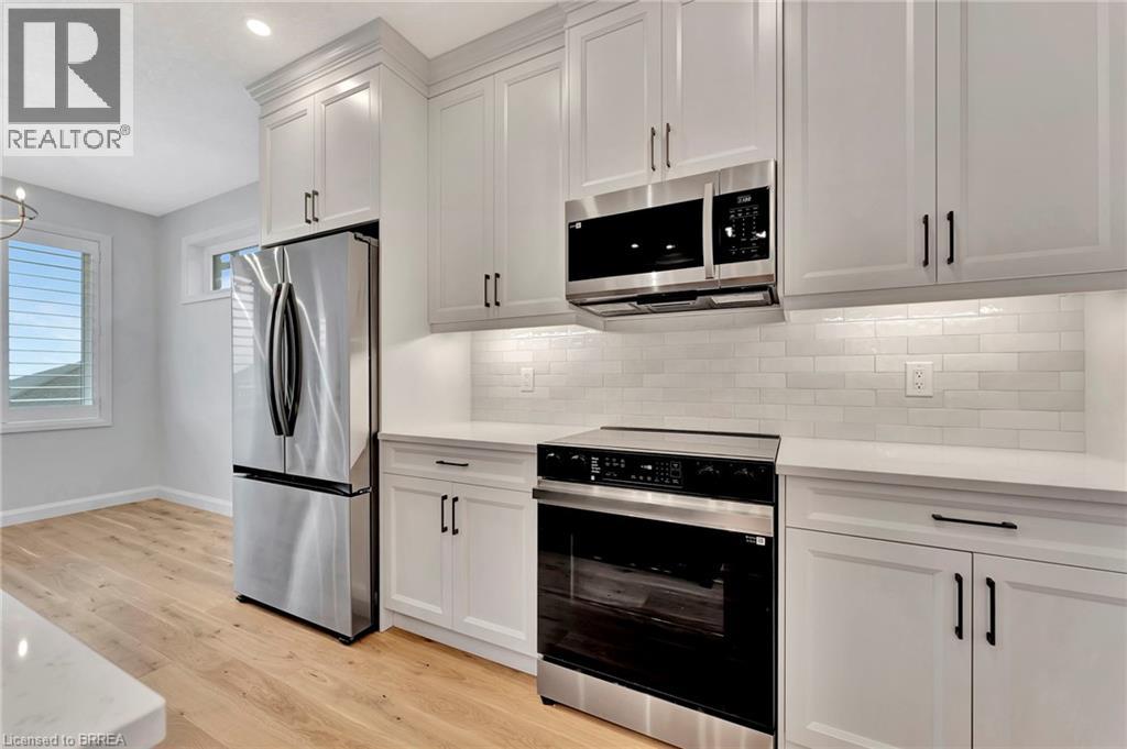 6 Patten Drive, St. George, Ontario  N0E 1N0 - Photo 13 - 40792544