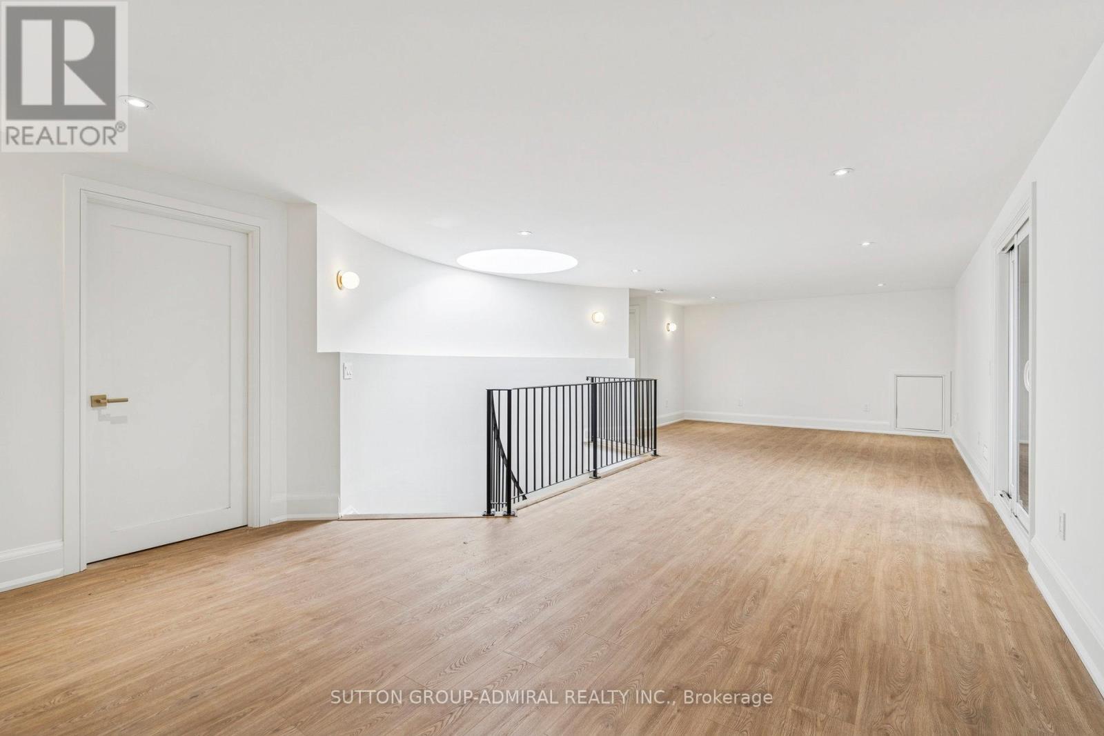 78 Burncrest Drive, Toronto, Ontario  M5M 2Z5 - Photo 25 - C12604712