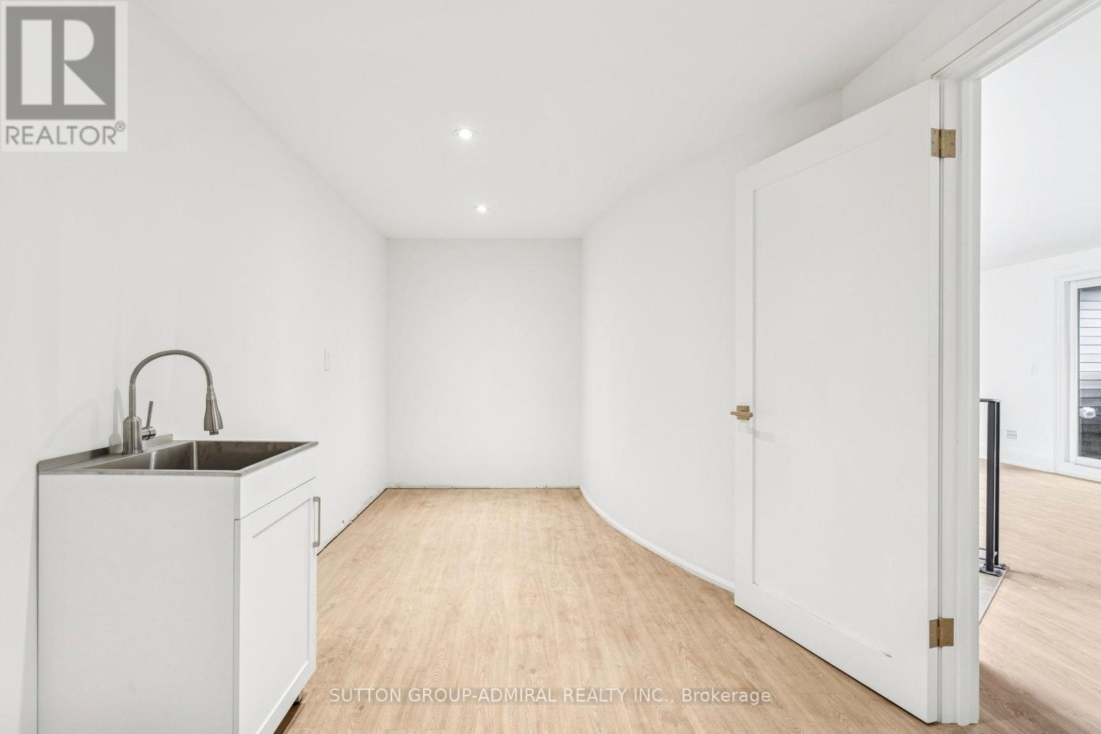 78 Burncrest Drive, Toronto, Ontario  M5M 2Z5 - Photo 27 - C12604712