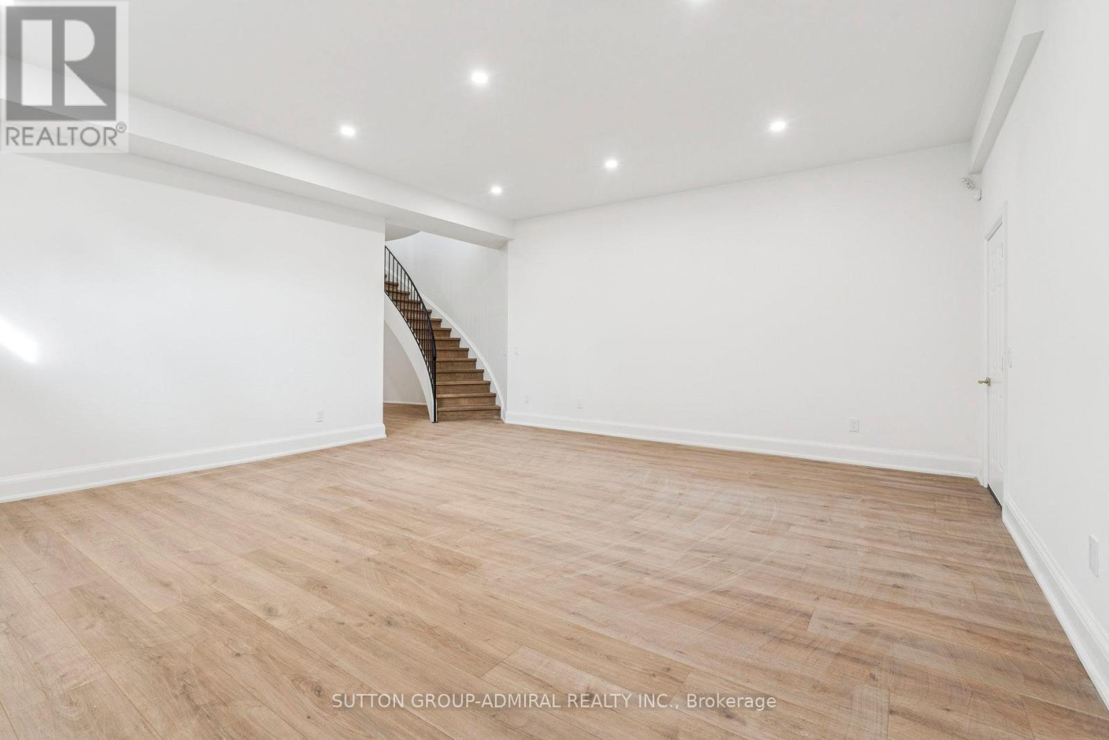 78 Burncrest Drive, Toronto, Ontario  M5M 2Z5 - Photo 31 - C12604712