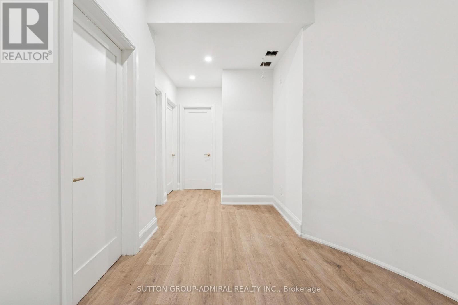 78 Burncrest Drive, Toronto, Ontario  M5M 2Z5 - Photo 32 - C12604712