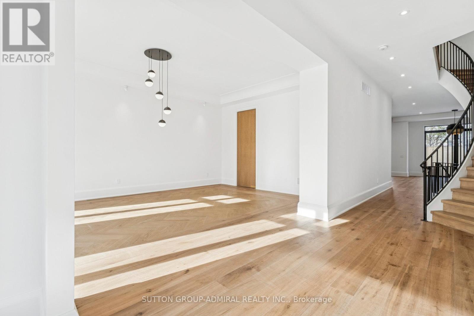 78 Burncrest Drive, Toronto, Ontario  M5M 2Z5 - Photo 43 - C12604712