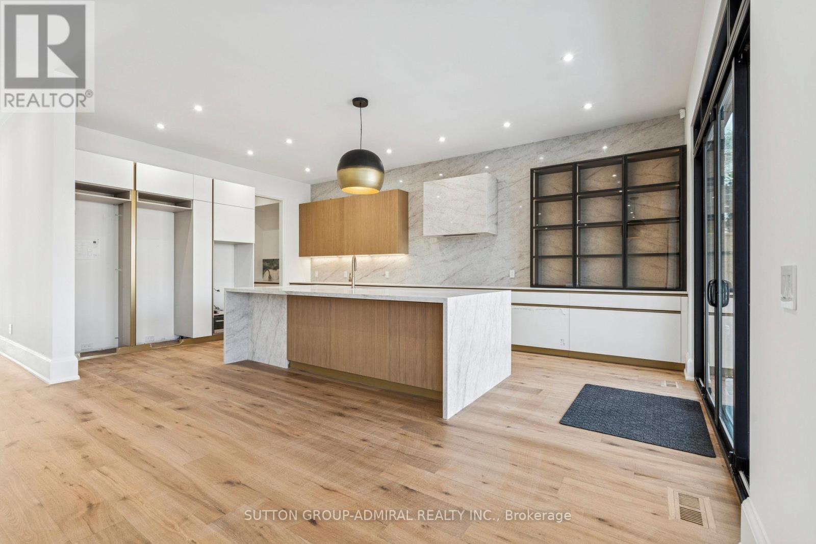 78 Burncrest Drive, Toronto, Ontario  M5M 2Z5 - Photo 47 - C12604712