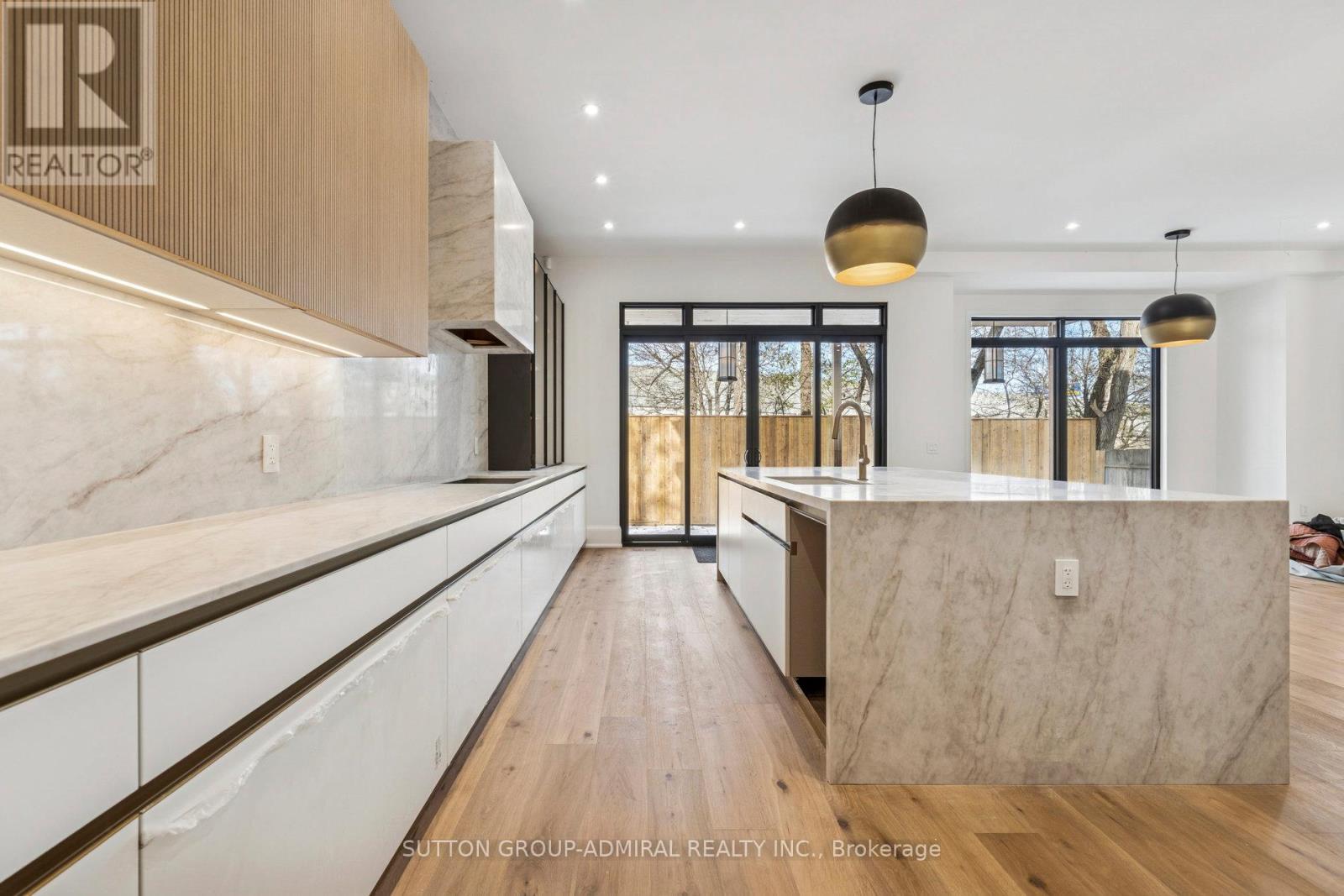 78 Burncrest Drive, Toronto, Ontario  M5M 2Z5 - Photo 48 - C12604712