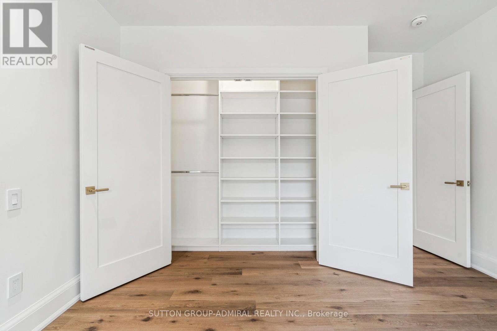 78 Burncrest Drive, Toronto, Ontario  M5M 2Z5 - Photo 24 - C12604714