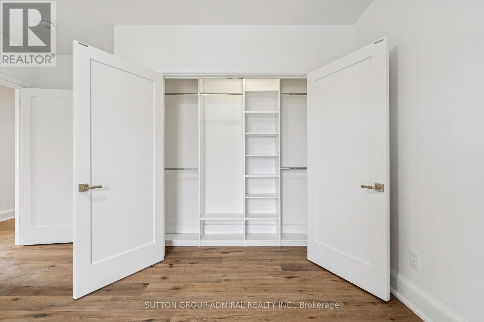 78 Burncrest Drive, Toronto, Ontario  M5M 2Z5 - Photo 31 - C12604714