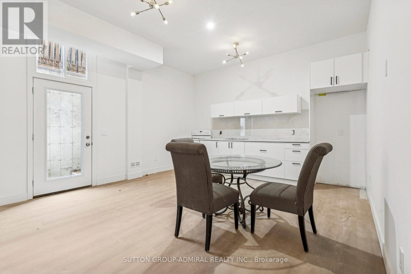 78 Burncrest Drive, Toronto, Ontario  M5M 2Z5 - Photo 43 - C12604714