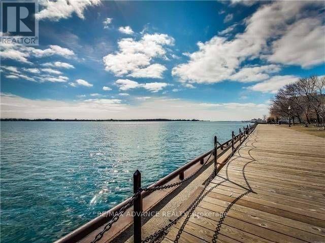 3229 - 33 Harbour Square, Toronto, Ontario  M5J 2G2 - Photo 15 - C12604738