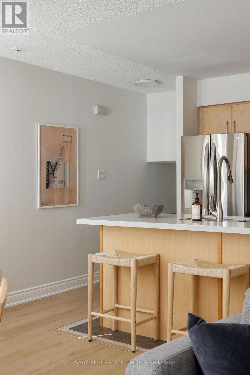 811 - 12 Sudbury Street, Toronto, Ontario  M6J 3W7 - Photo 18 - C12604816