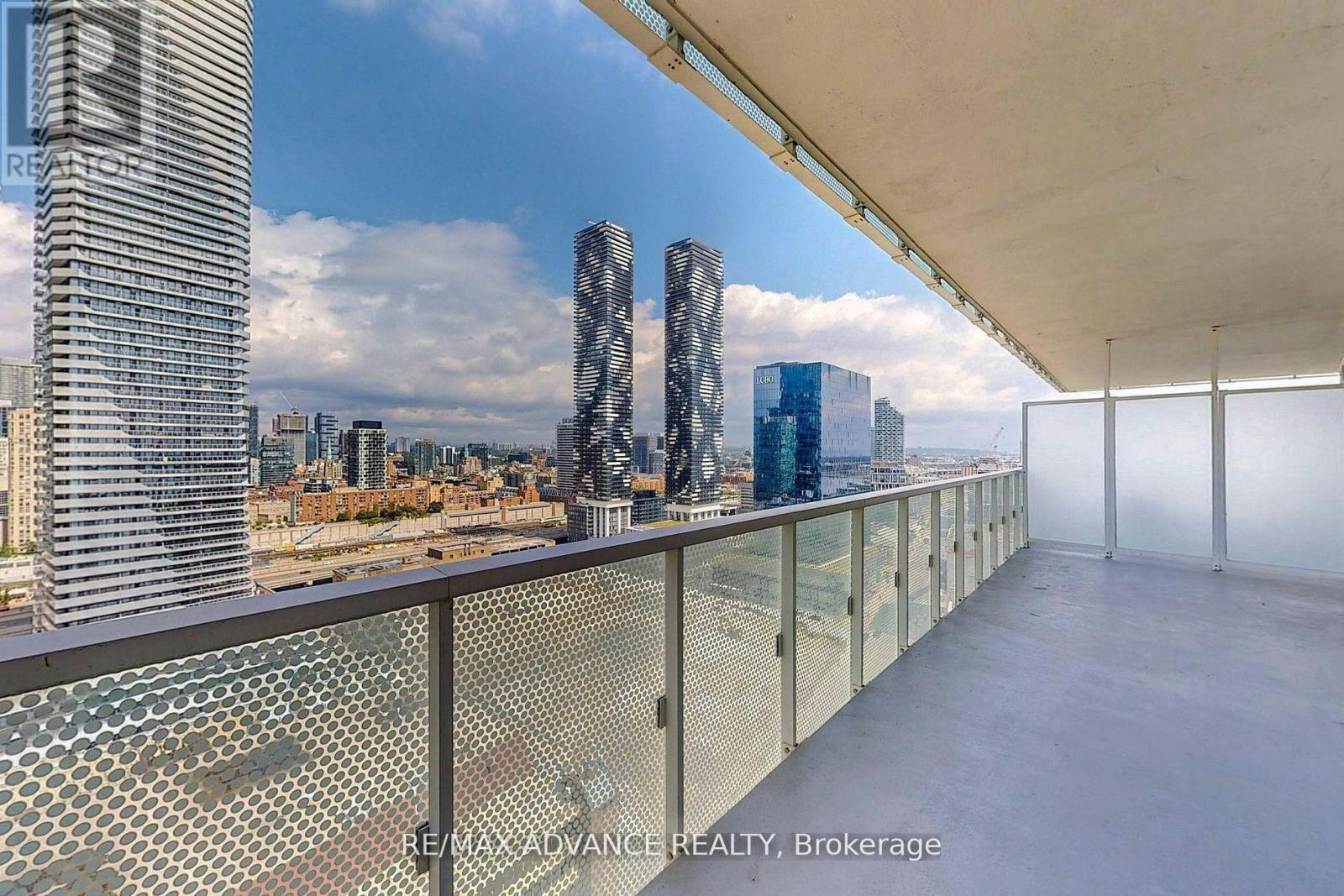 2508 - 15 Queens Quay E, Toronto, Ontario  M5E 0A5 - Photo 29 - C12604896