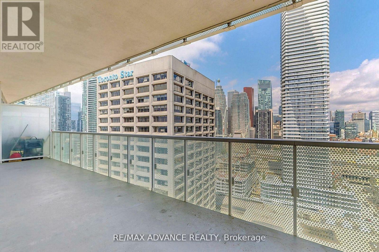 2508 - 15 Queens Quay E, Toronto, Ontario  M5E 0A5 - Photo 30 - C12604896