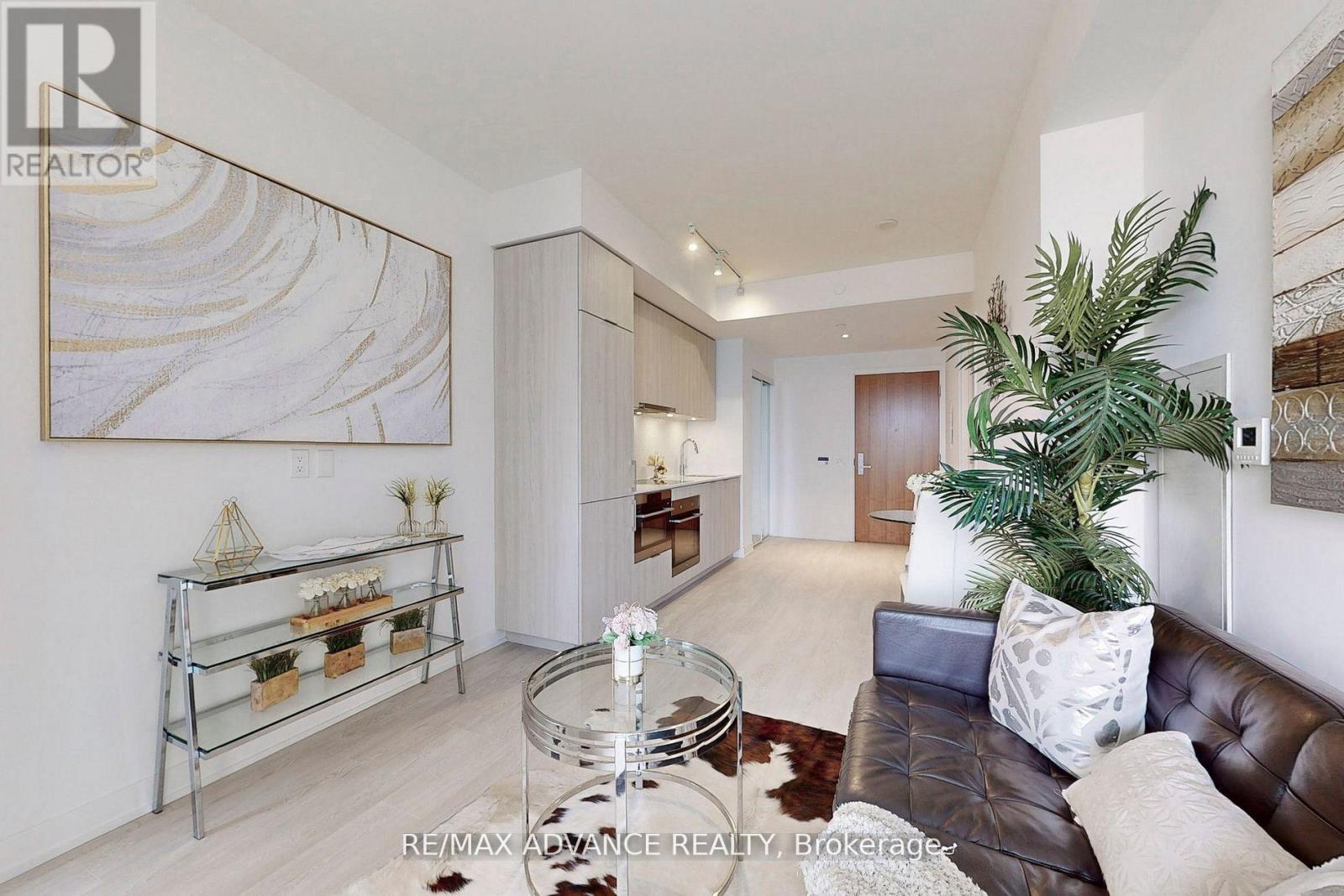 2508 - 15 Queens Quay E, Toronto, Ontario  M5E 0A5 - Photo 6 - C12604896