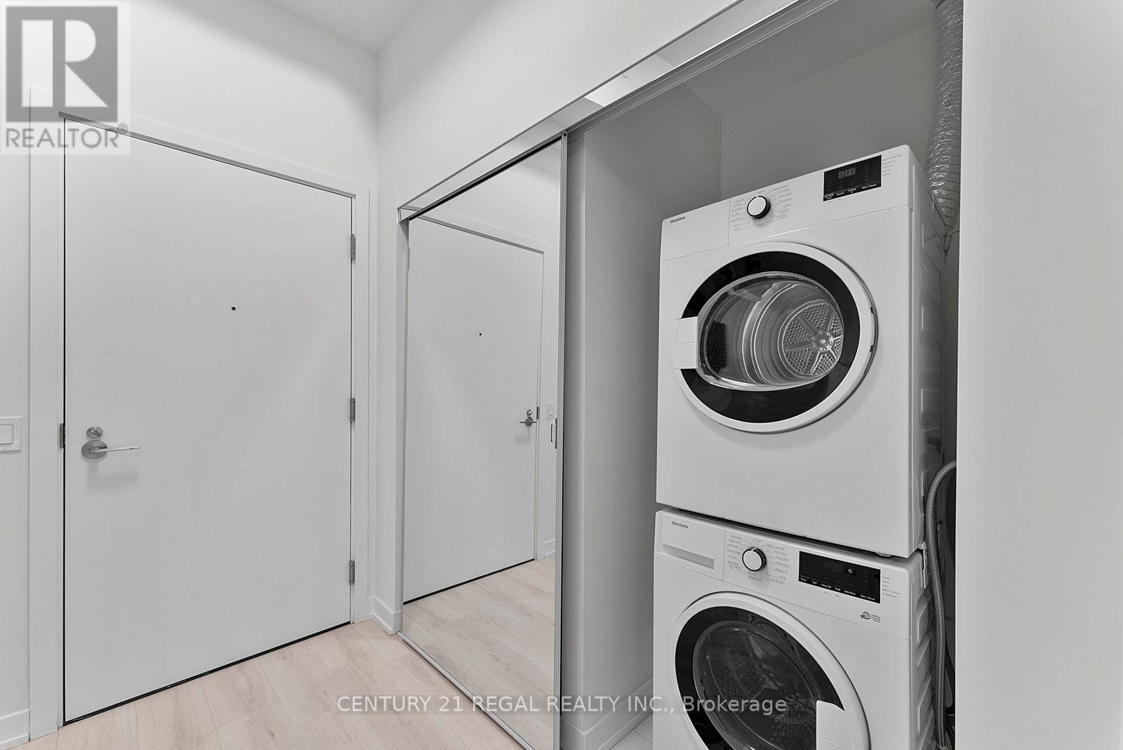 1303 - 110 Broadway Avenue, Toronto, Ontario  M4P 1V7 - Photo 15 - C12599572