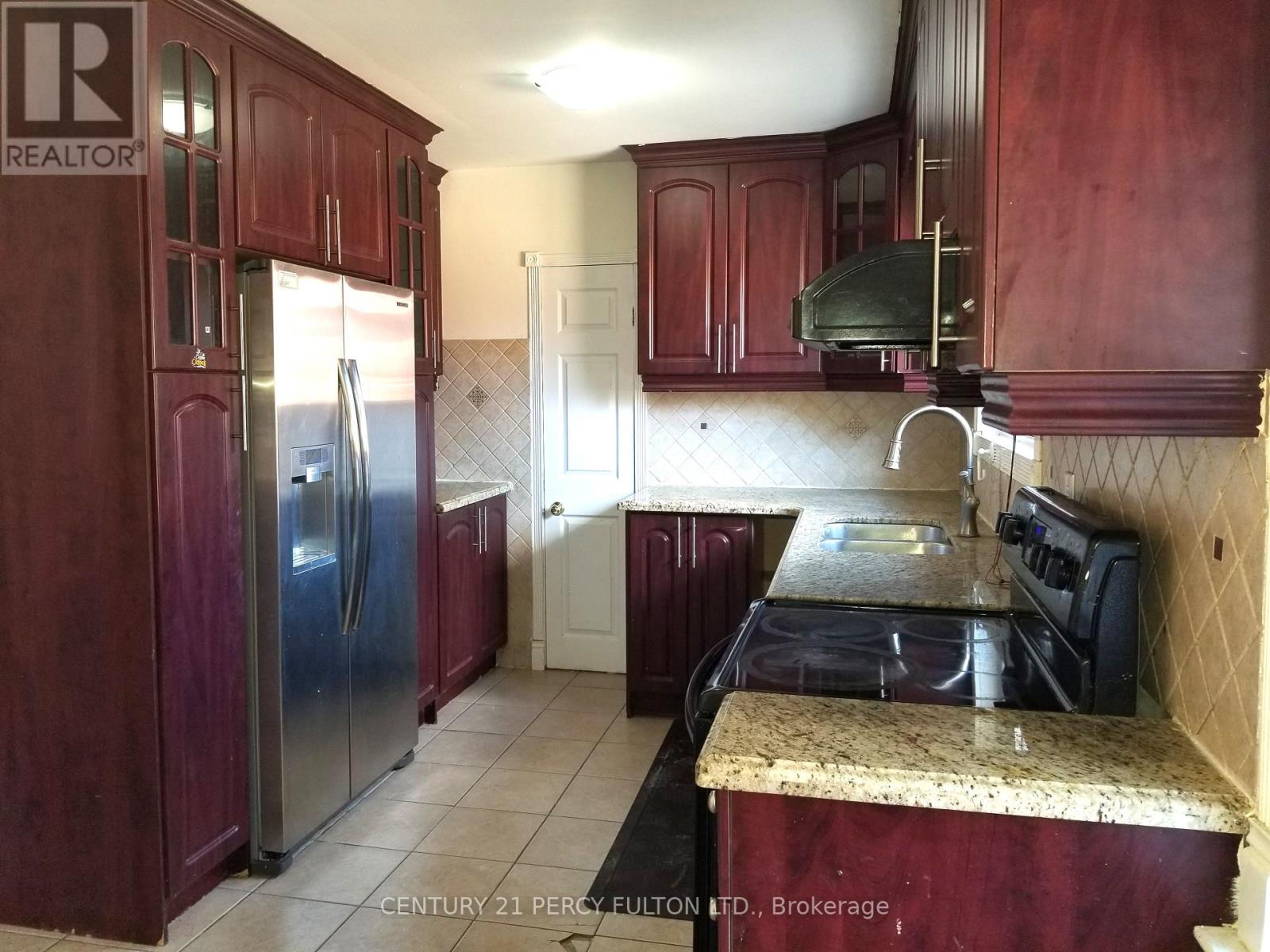 Main Floor - 182 Confederation Drive, Toronto, Ontario  M1G 1B1 - Photo 10 - E12604802