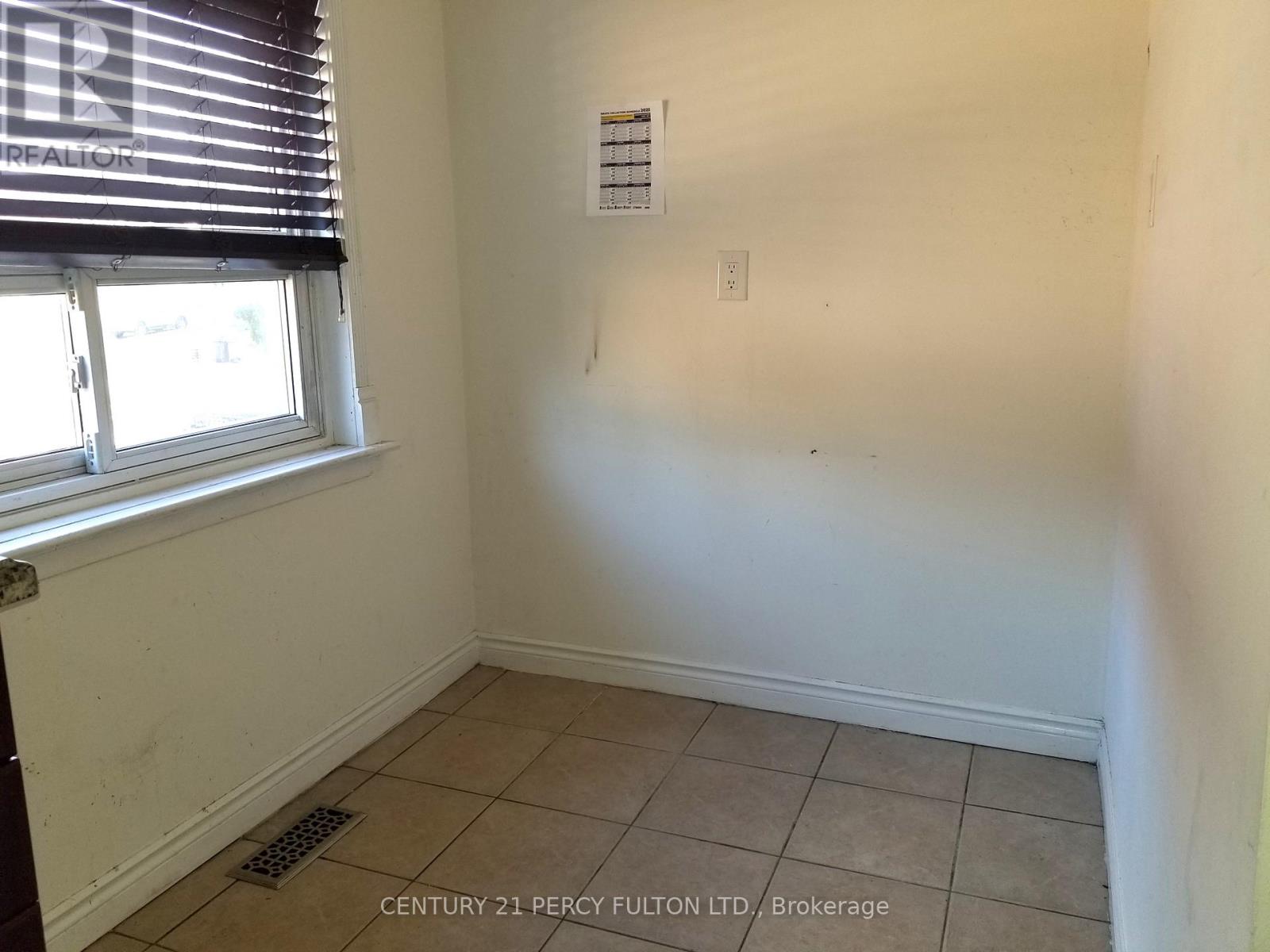 Main Floor - 182 Confederation Drive, Toronto, Ontario  M1G 1B1 - Photo 11 - E12604802