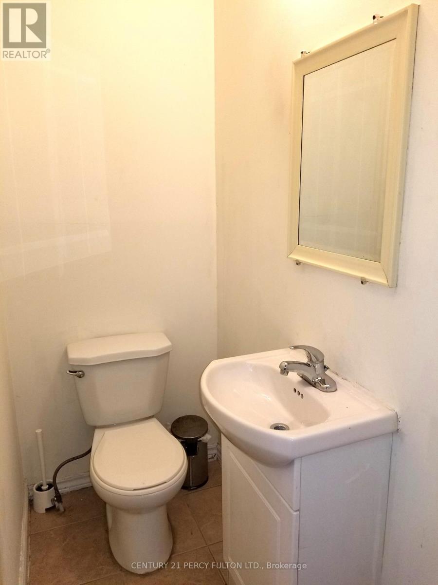 Main Floor - 182 Confederation Drive, Toronto, Ontario  M1G 1B1 - Photo 6 - E12604802