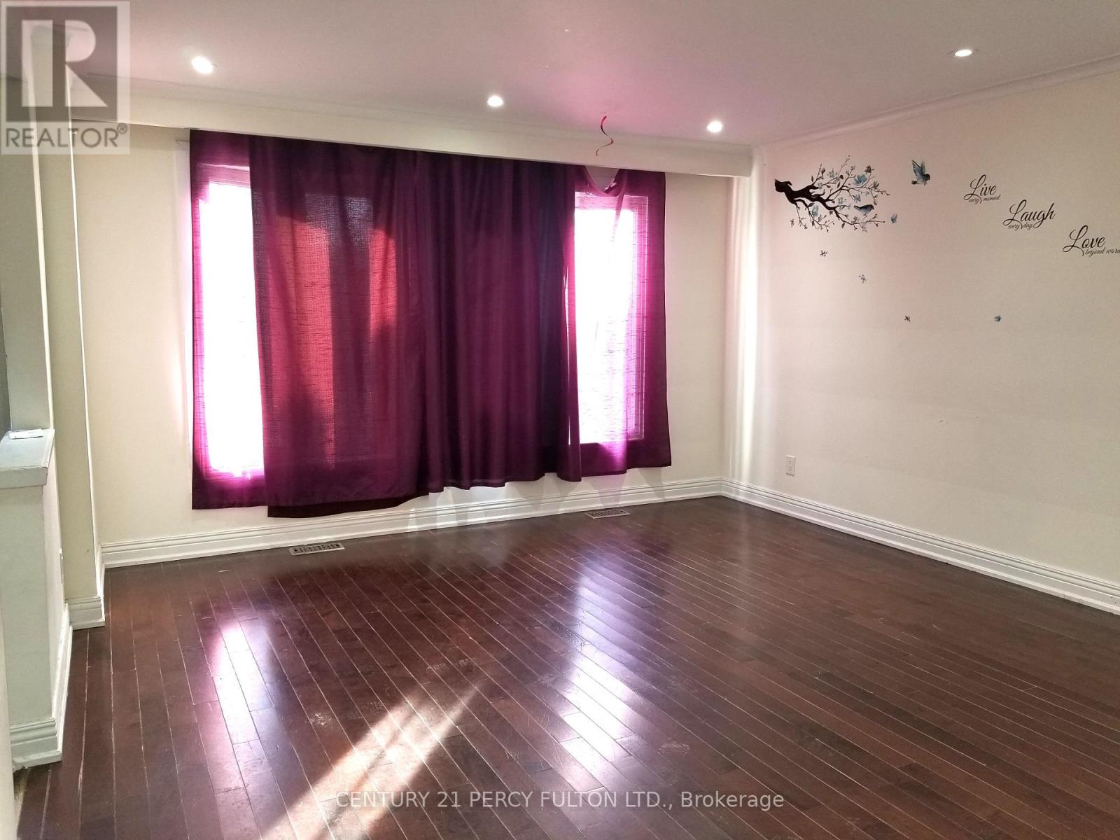 Main Floor - 182 Confederation Drive, Toronto, Ontario  M1G 1B1 - Photo 7 - E12604802