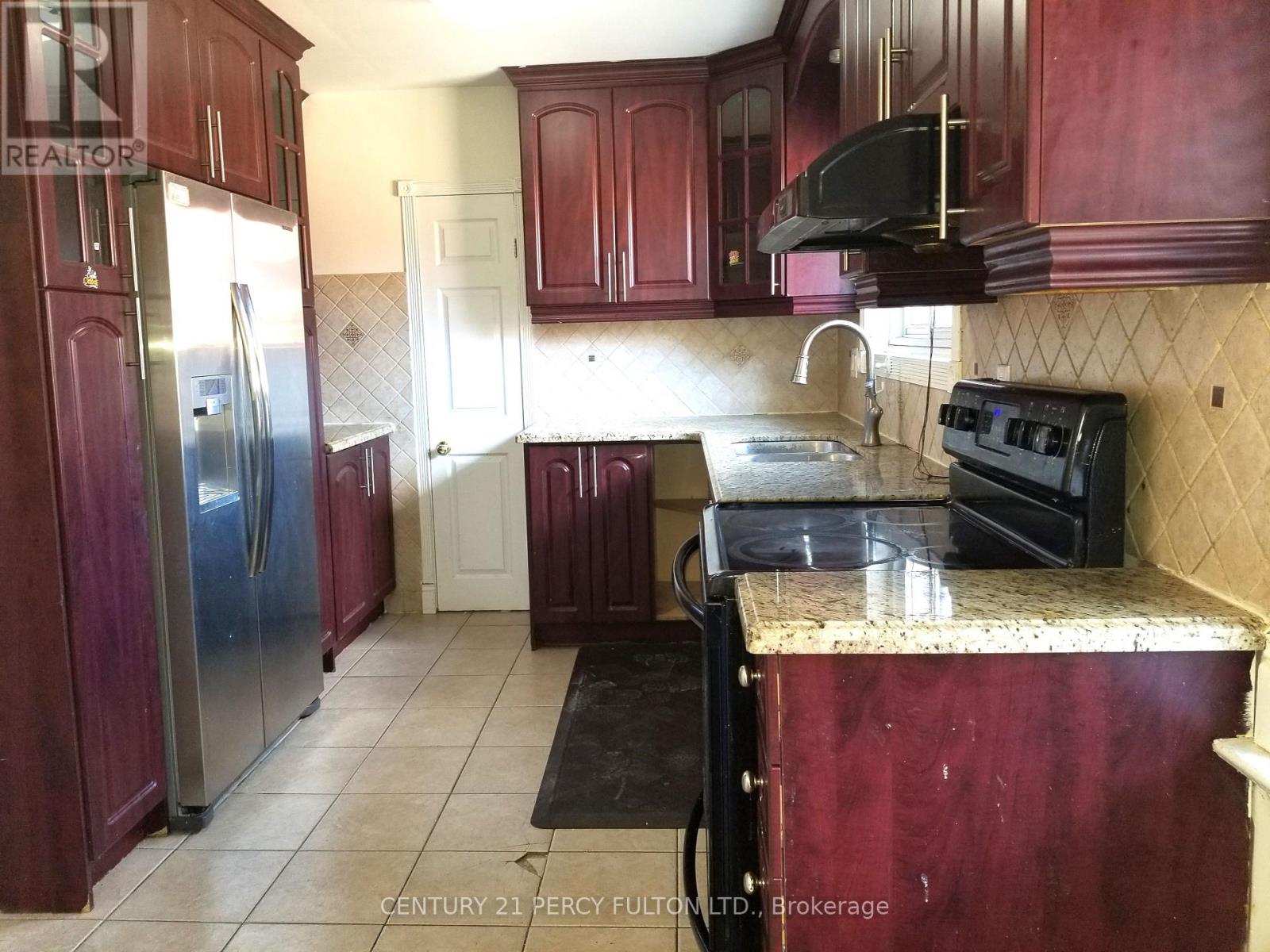 Main Floor - 182 Confederation Drive, Toronto, Ontario  M1G 1B1 - Photo 9 - E12604802