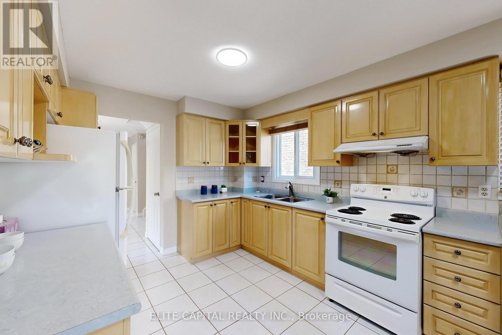 179 Bethany Leigh Drive, Toronto, Ontario  M1V 2T6 - Photo 13 - E12604856