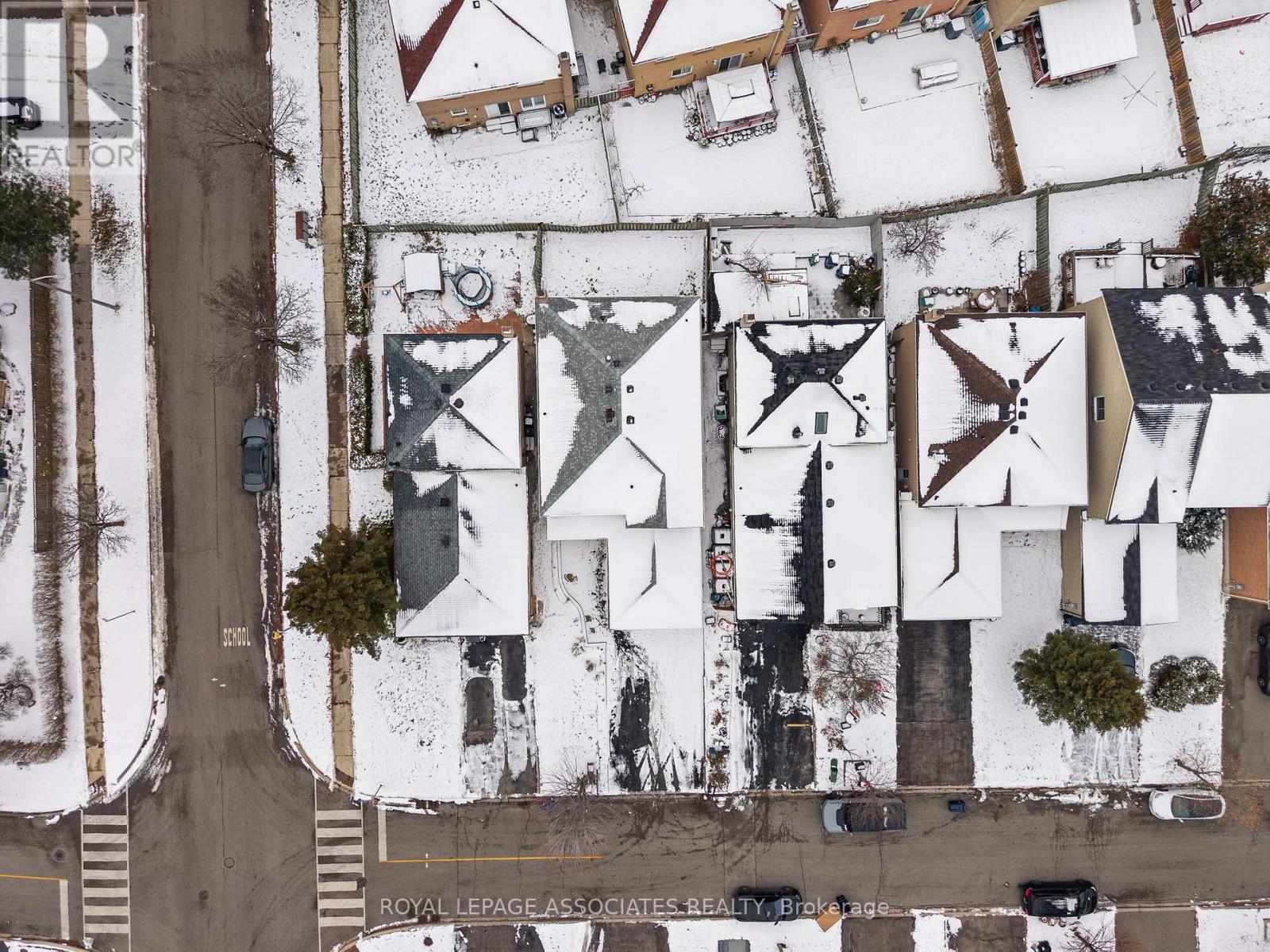 3 Middleport Crescent, Toronto, Ontario  M1B 4L5 - Photo 36 - E12604866