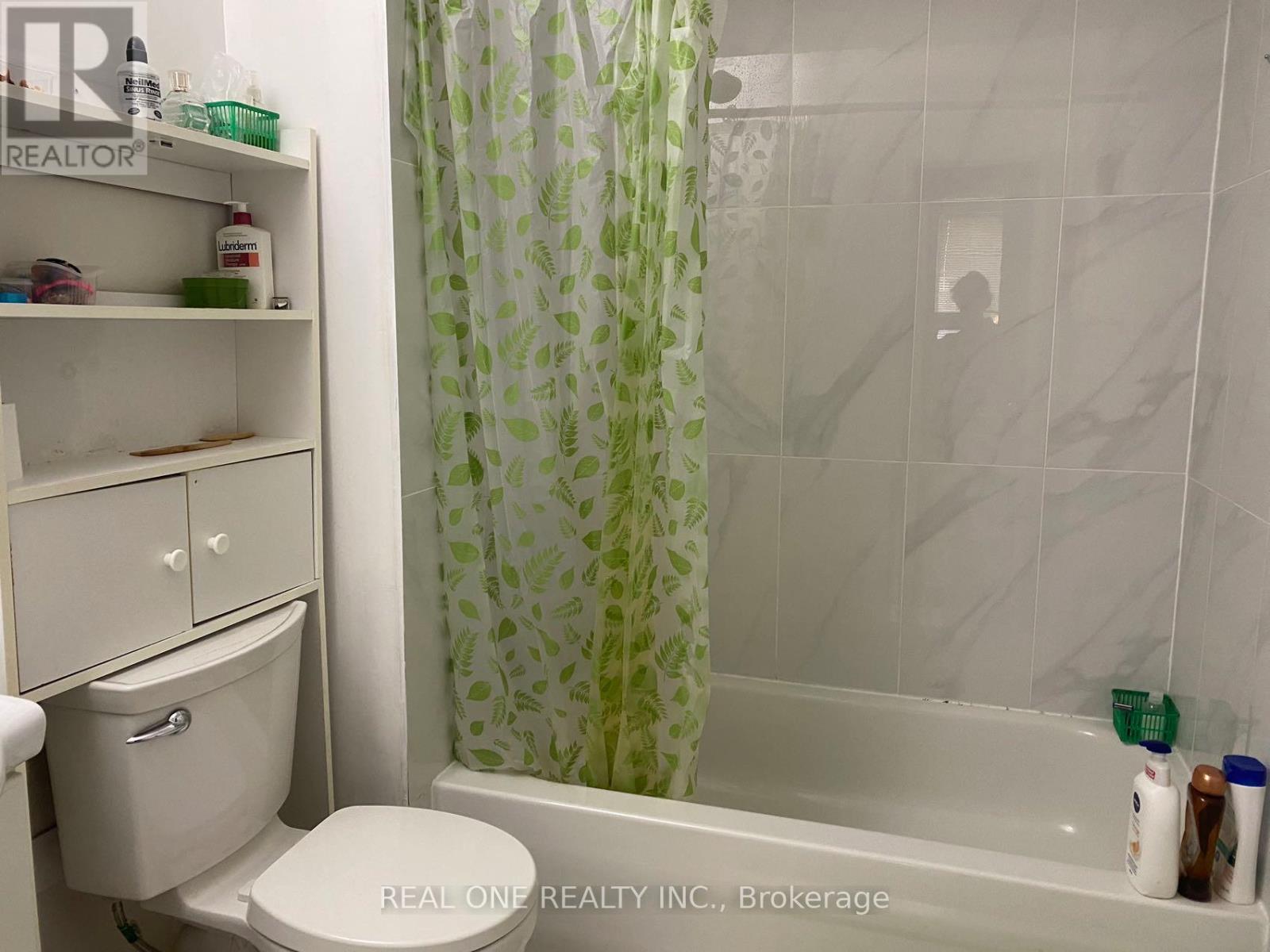 Main - 334 Chester Le Boulevard, Toronto, Ontario  M1W 2K6 - Photo 19 - E12604902