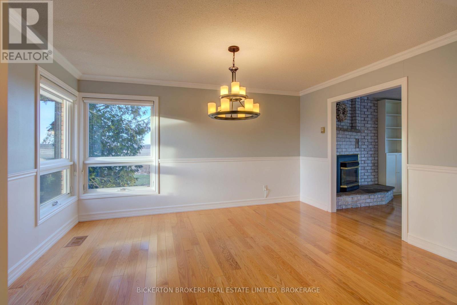 108 Russell Road N, Front Of Leeds & Seeleys Bay, Ontario  K0E 1L0 - Photo 14 - X12604858