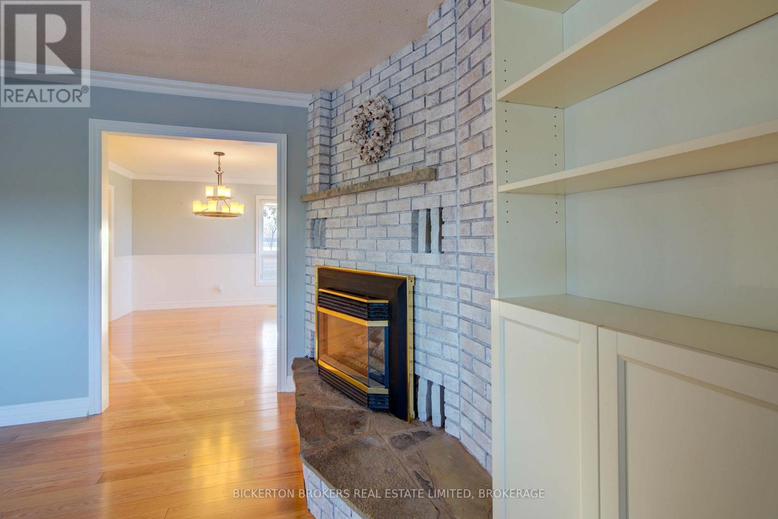 108 Russell Road N, Front Of Leeds & Seeleys Bay, Ontario  K0E 1L0 - Photo 6 - X12604858