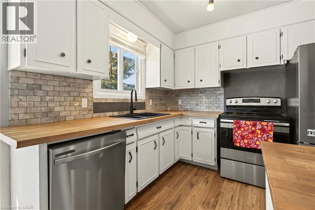 12 Ridley Heights Drive, St. Catharines, Ontario  L2S 2J2 - Photo 17 - 40792610