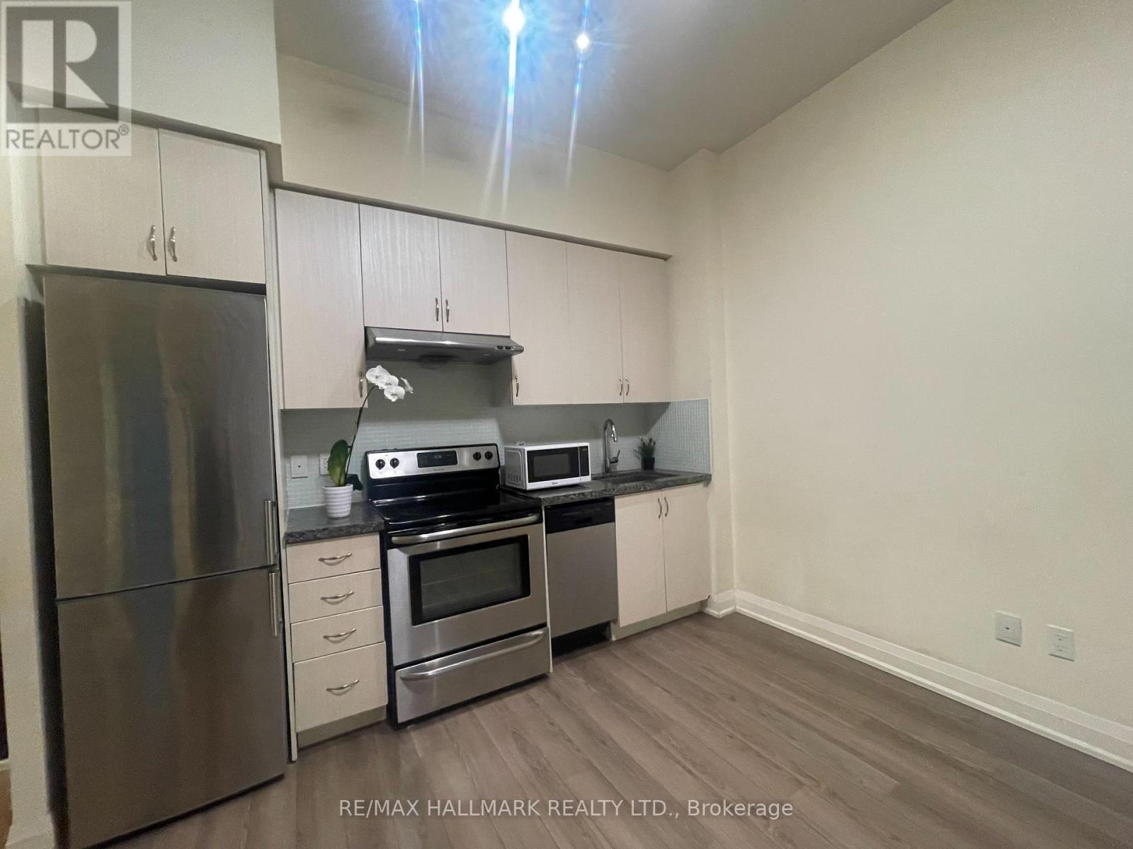 619 - 8763 Bayview Avenue, Richmond Hill, Ontario  L4B 3V1 - Photo 10 - N12604680