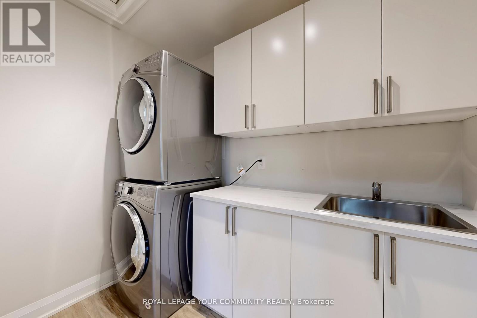 236 Thornway Avenue, Vaughan, Ontario  L4J 7X8 - Photo 28 - N12604754