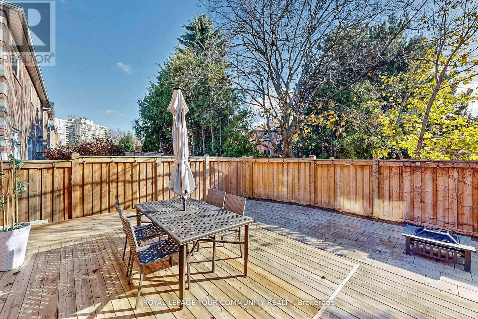 236 Thornway Avenue, Vaughan, Ontario  L4J 7X8 - Photo 39 - N12604754