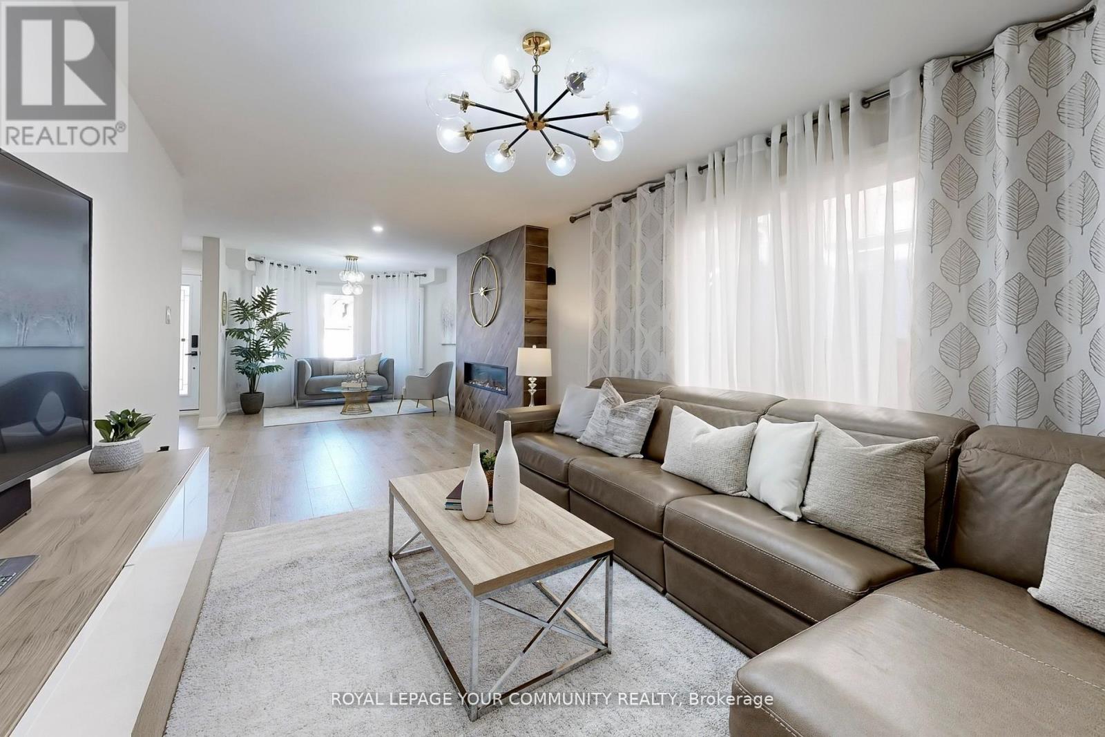 236 Thornway Avenue, Vaughan, Ontario  L4J 7X8 - Photo 6 - N12604754