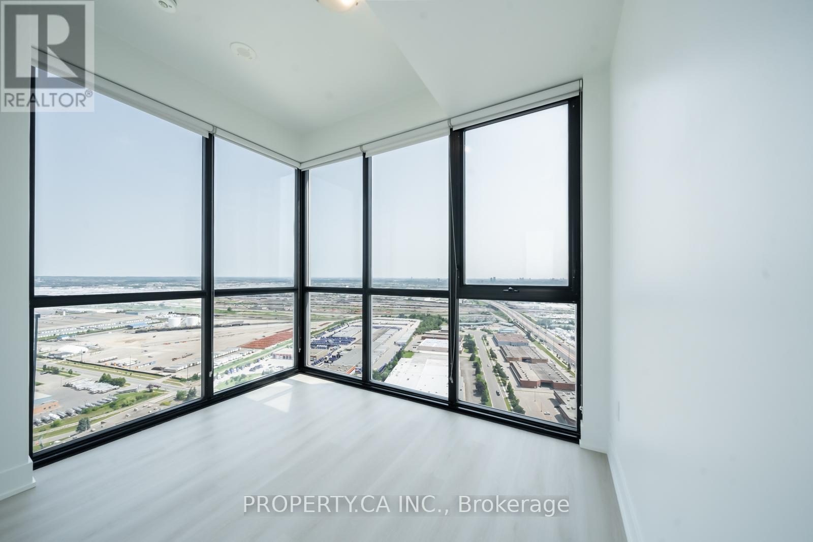 3708 - 2908 Highway 7 W, Vaughan, Ontario  L4K 0K5 - Photo 10 - N12604776