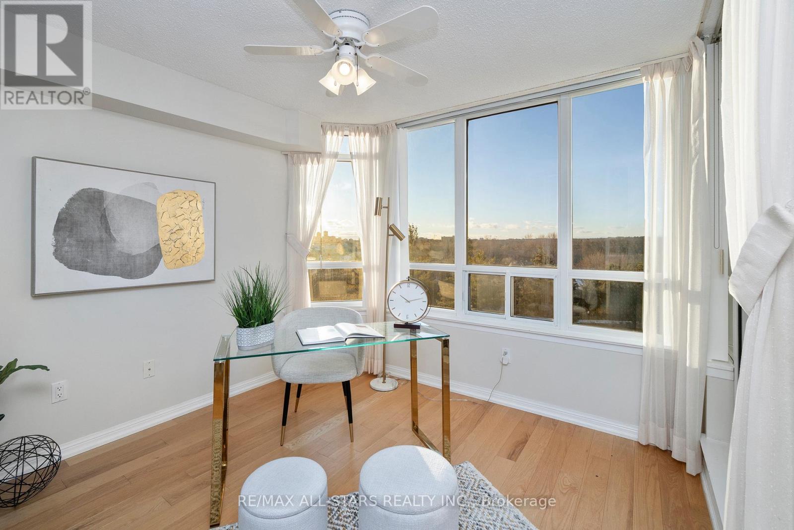 611 - 610 Bullock Drive, Markham, Ontario  L3R 0G1 - Photo 29 - N12604786