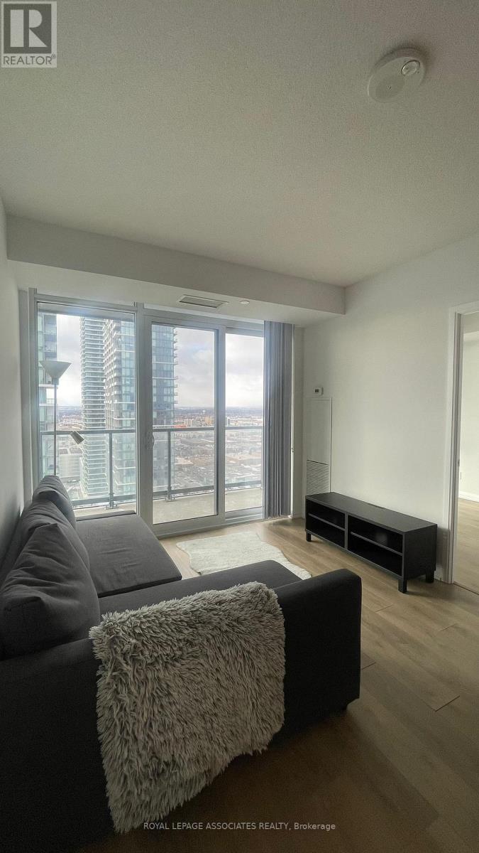 2410 - 7895 Jane Street, Vaughan, Ontario  L4K 0K2 - Photo 4 - N12604846