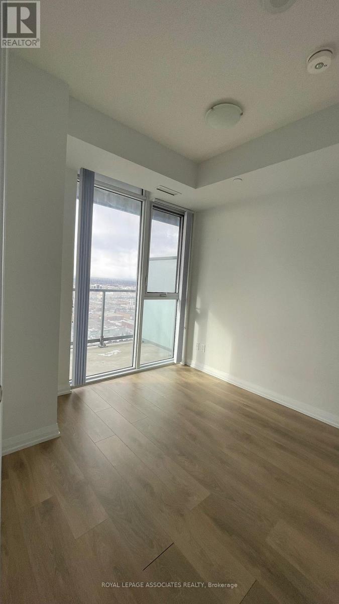 2410 - 7895 Jane Street, Vaughan, Ontario  L4K 0K2 - Photo 6 - N12604846